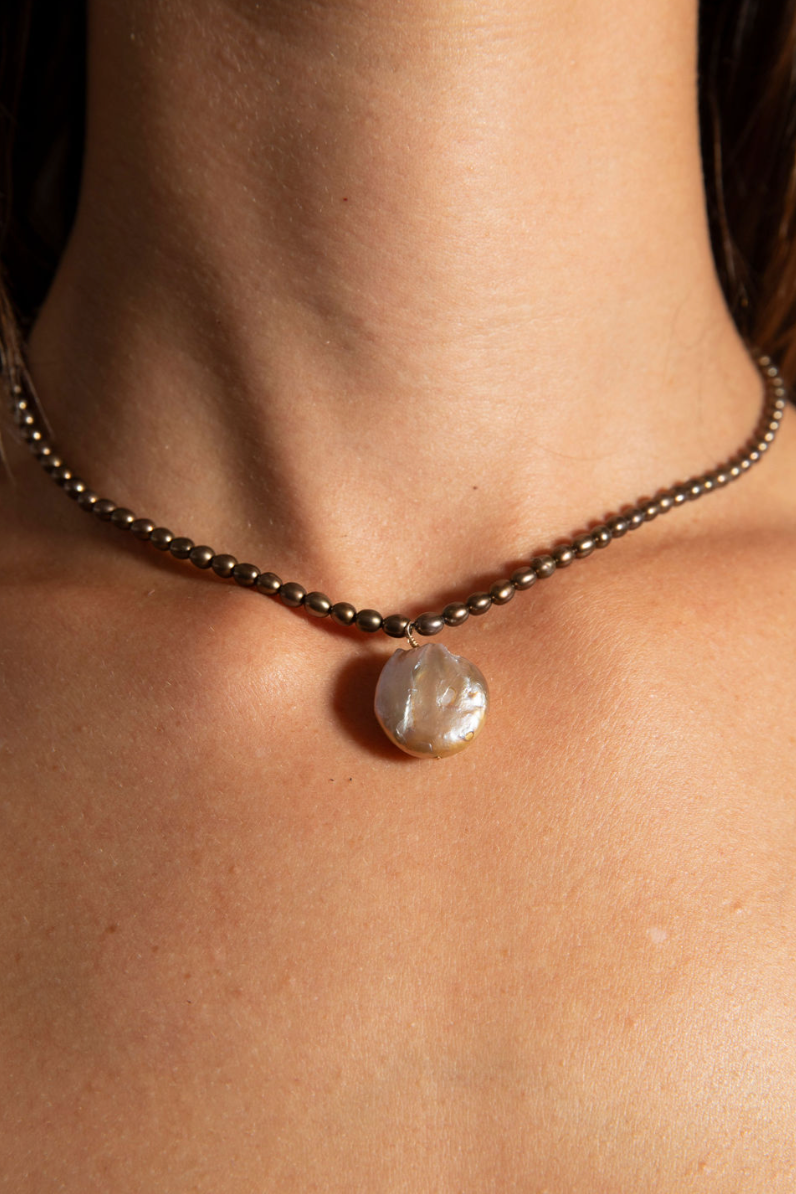 Frua Rose Pearl Necklace